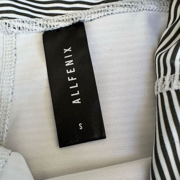 All Fenix Size Small Black White Striped leggings - Picture 3 of 8